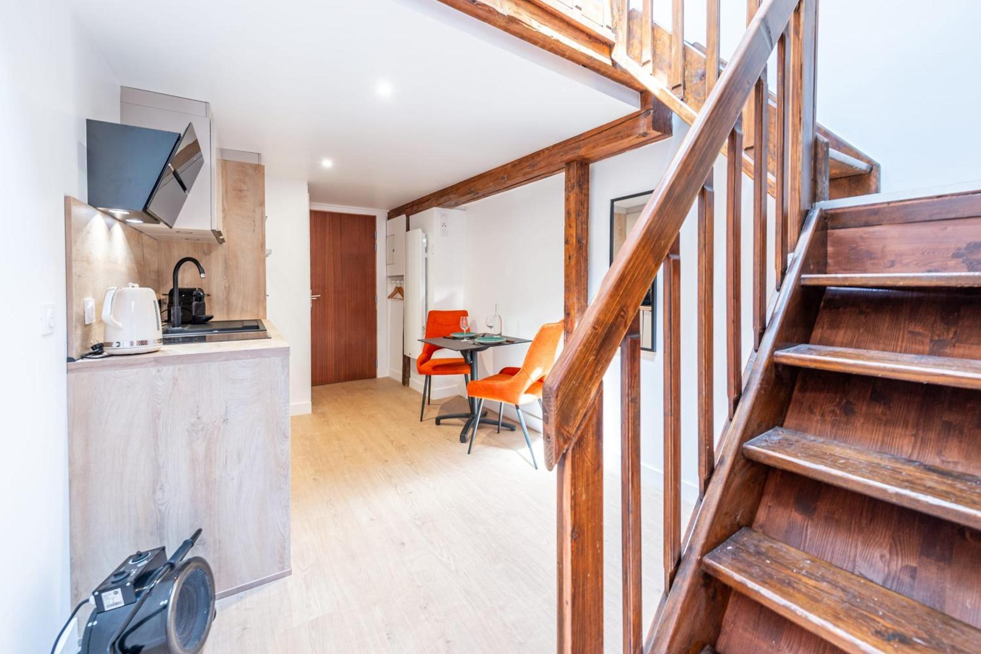 Tanaga Apartment